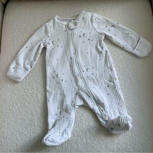 Carter's Newborn White and Gray Moon and Stars 2-Way Zip Sleep N’ Play Onesie